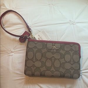 coach mini clutch